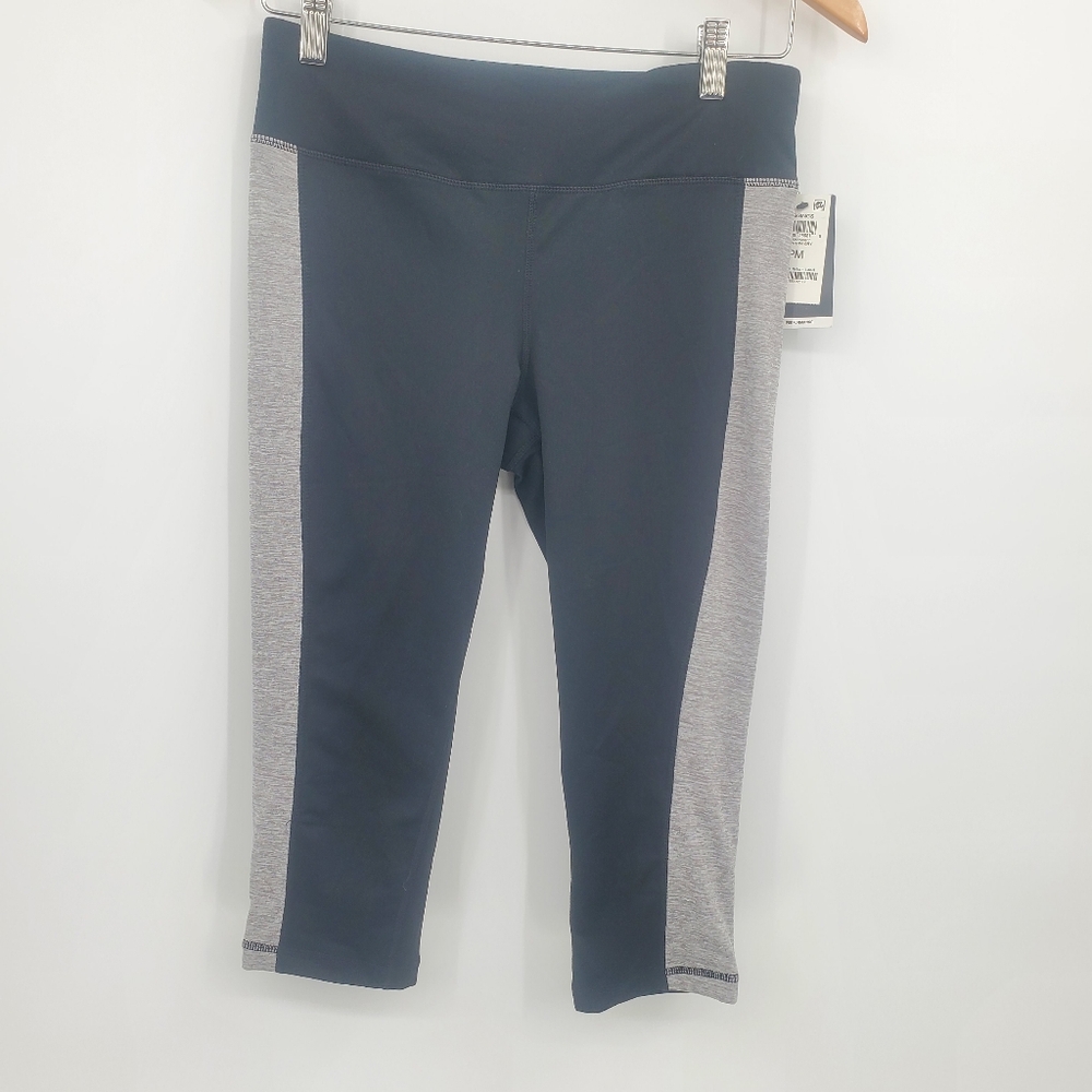 ♧♧ Ideology Black with Gray Stripe Crop Leggings Size MP NWT